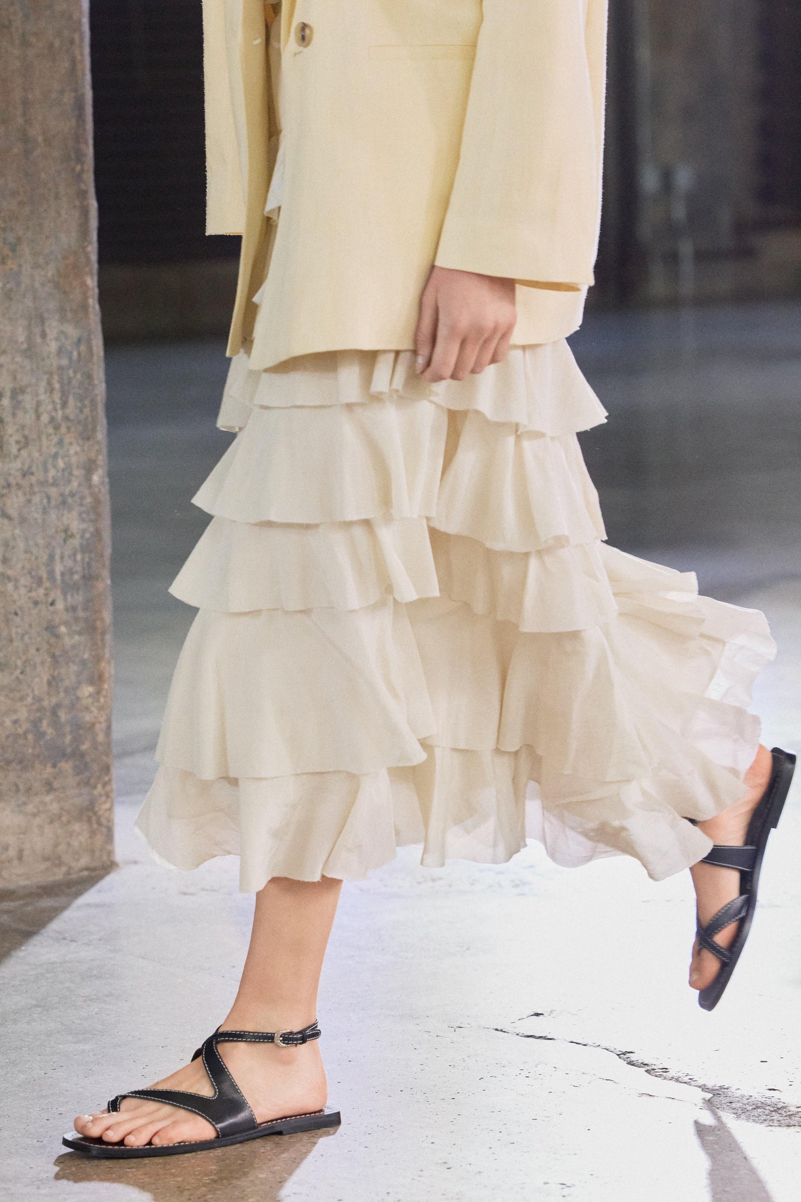 Zw Collection Midi Skirt With Ruffles