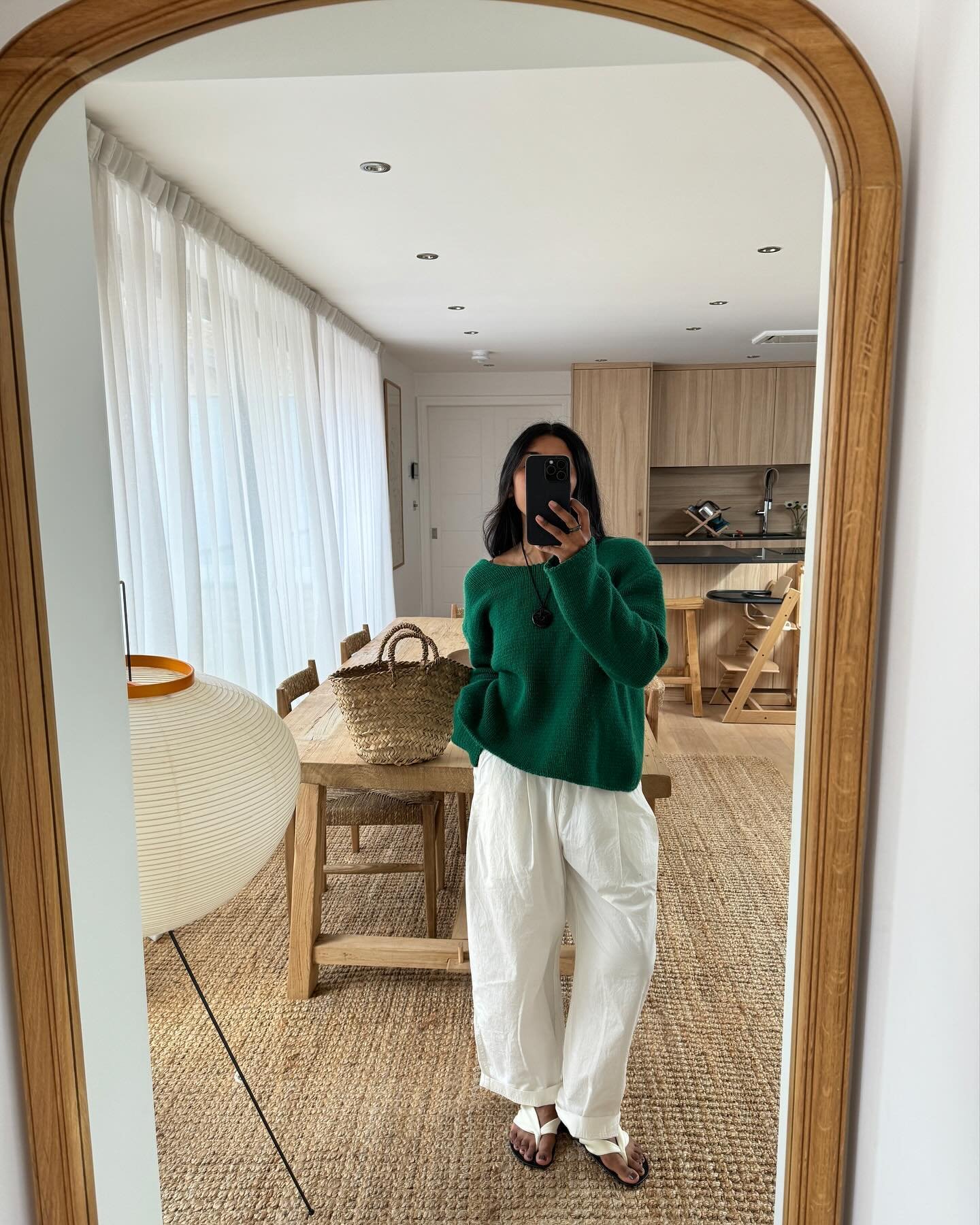 An image of @monikh wearing white sandals.