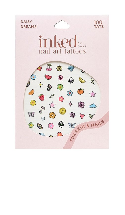 Daisy Dreams Nail Art