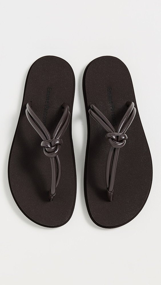Emme Parsons Knot Pool Slides