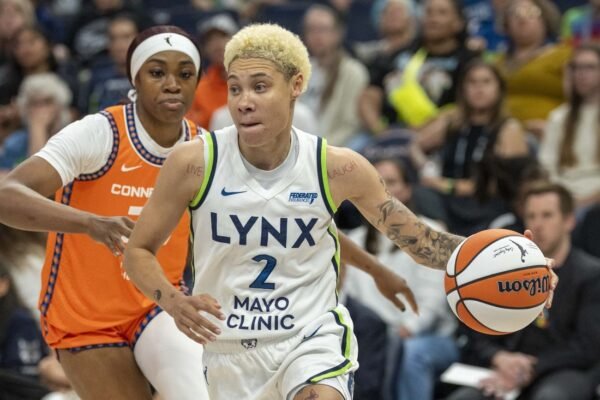 WNBA-leading Lynx dominate as Sun lose 9th straight