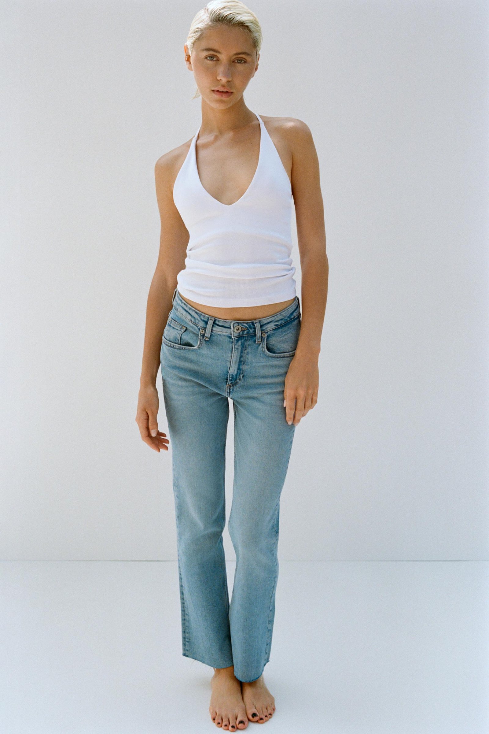 ZARA, Flared Cropped High Waist Trf Jeans