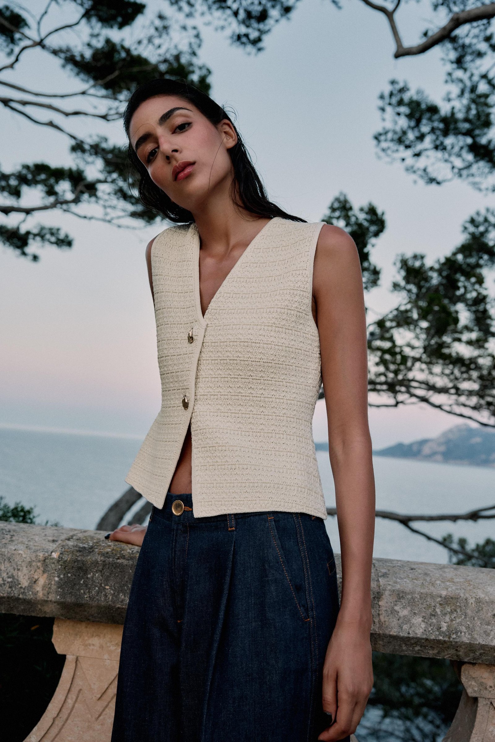 Textured Knit Vest