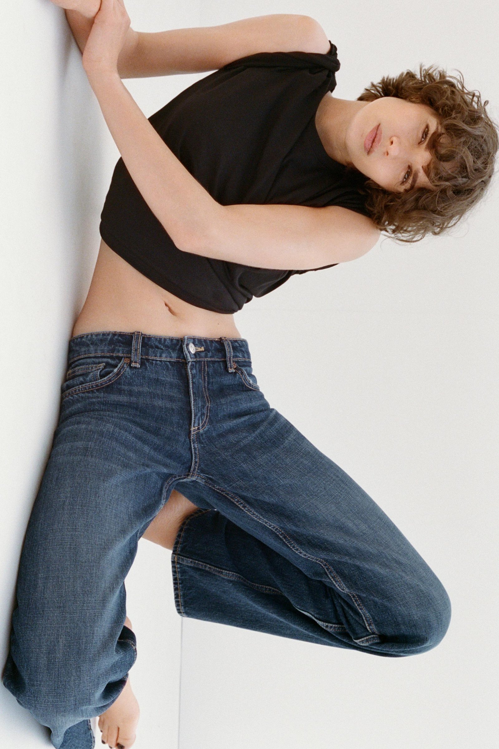 Trf Low-Rise Wide Leg Jeans