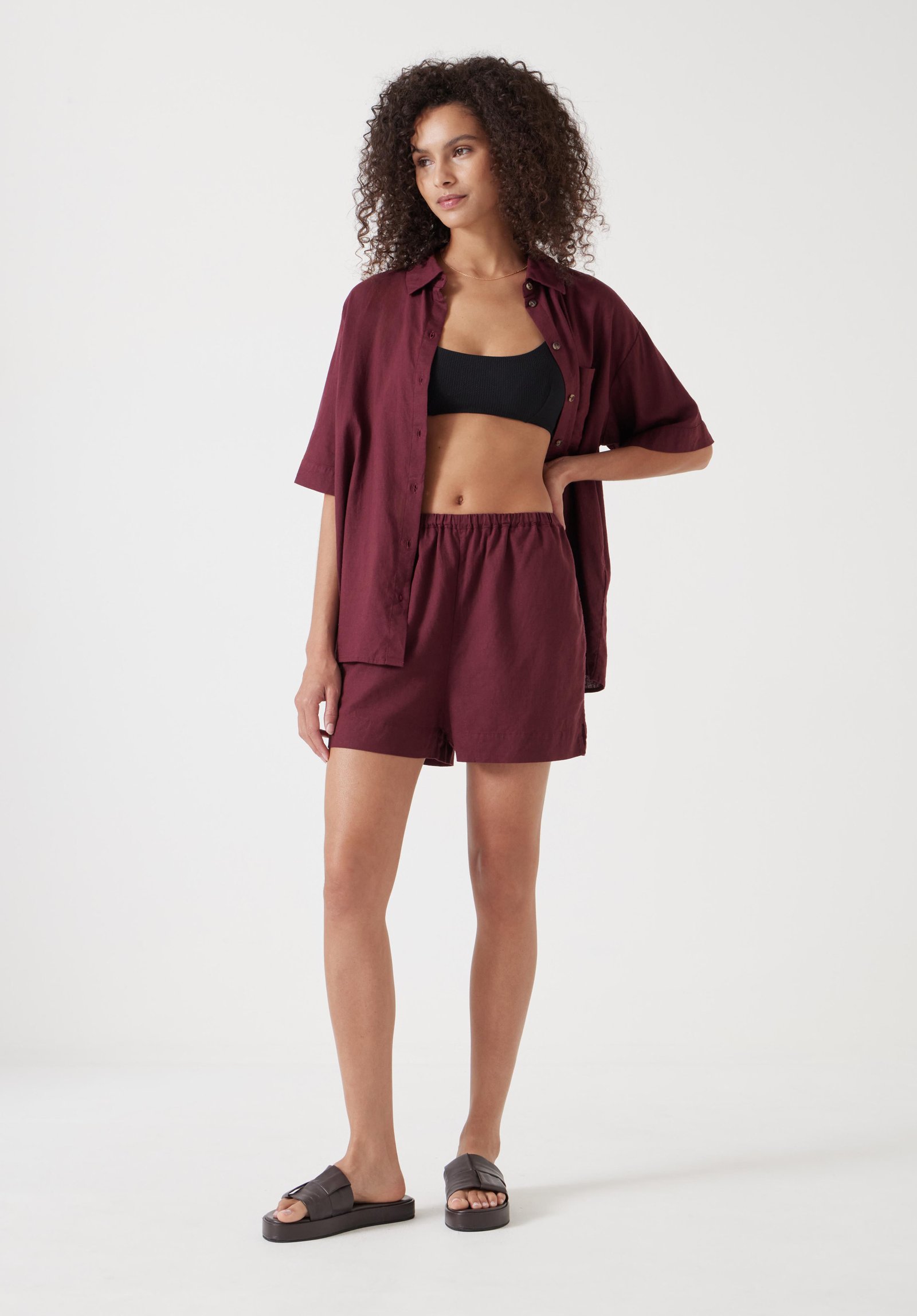 Lana Linen Blend Shorts
