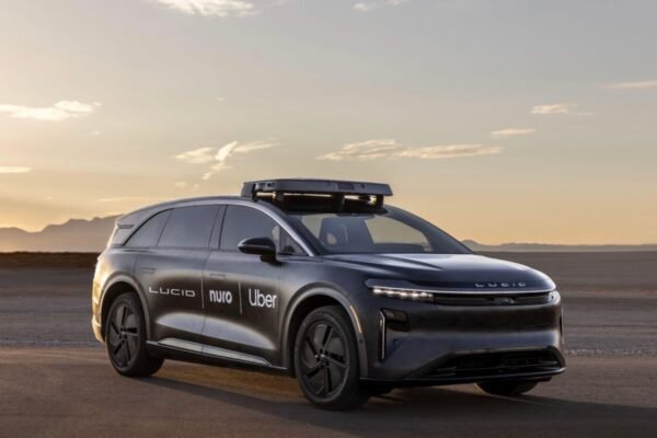 TechCrunch Mobility: Uber makes a bet on premium robotaxis