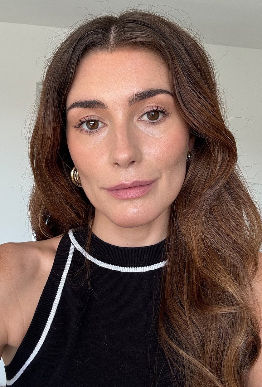 A selfie of Eleanor with wearing one coat of the Rimmel Wonder'Bond Lash Filler + Hyaluronic Mascara