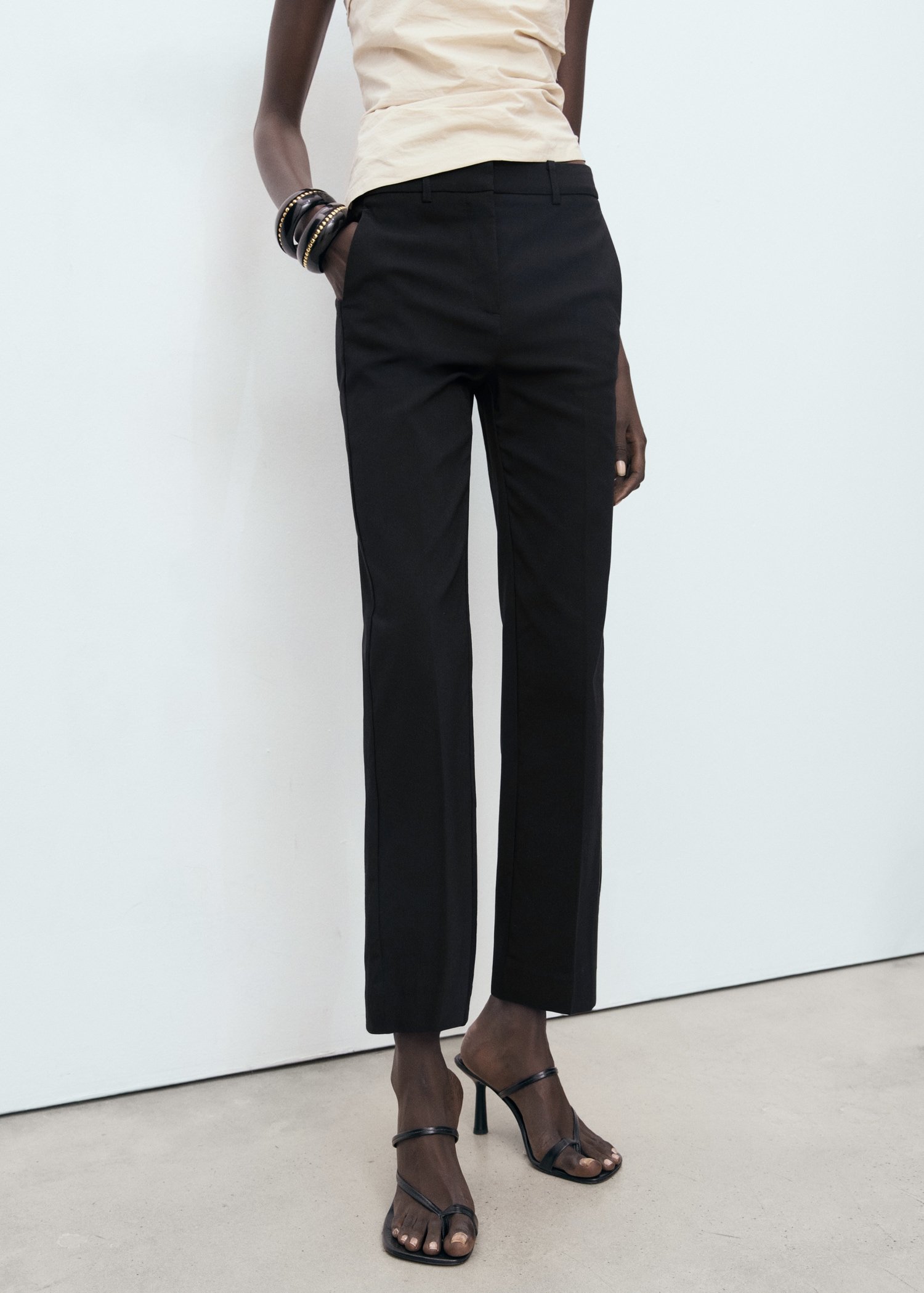 Straight-Cut Crop Trousers - Women | Mango United Kingdom
