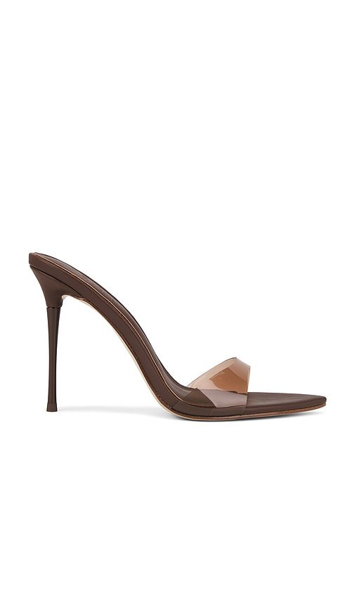X Revolve Azucar Slipper