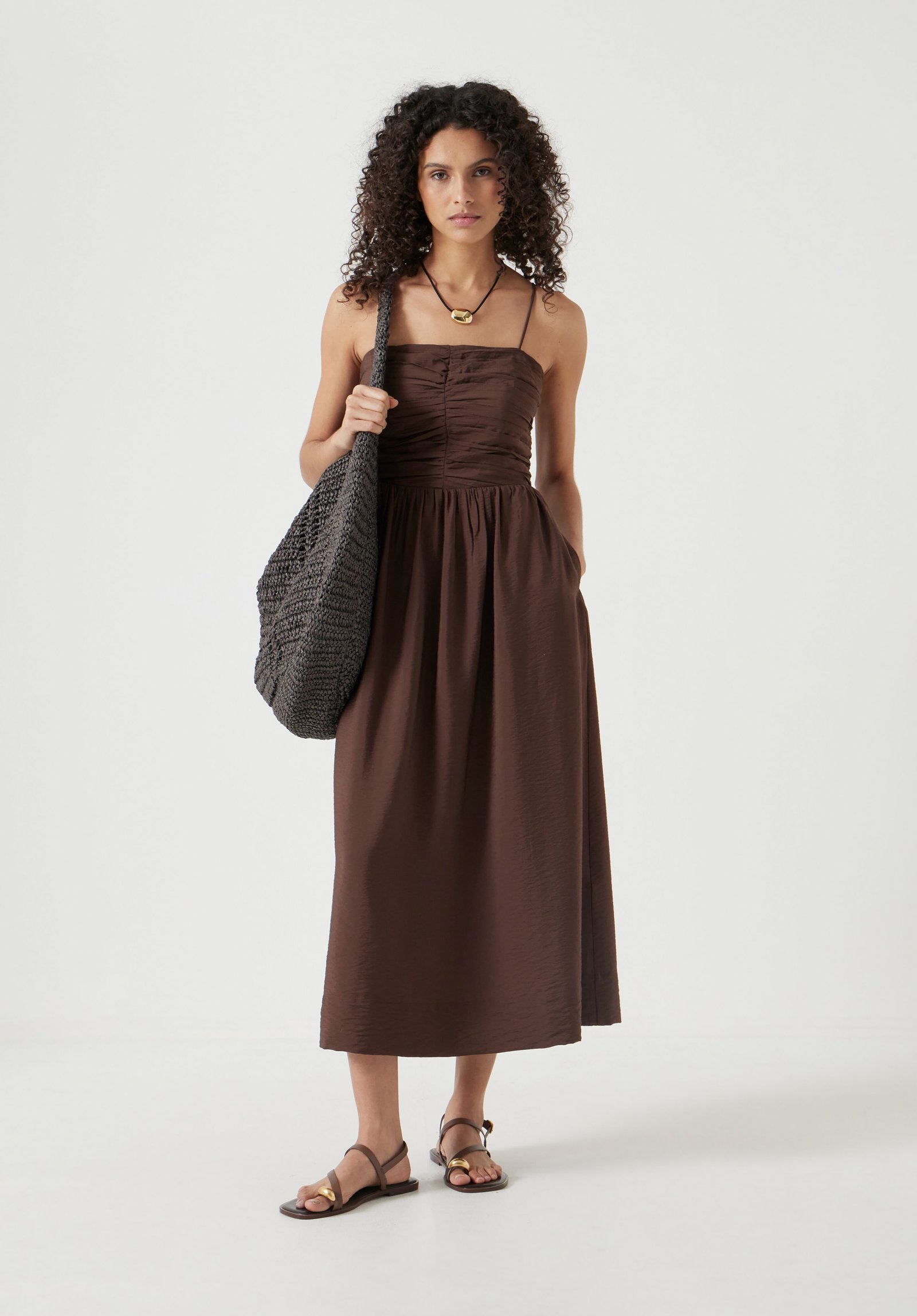 Air Flow Strappy Gathered Midi Dress