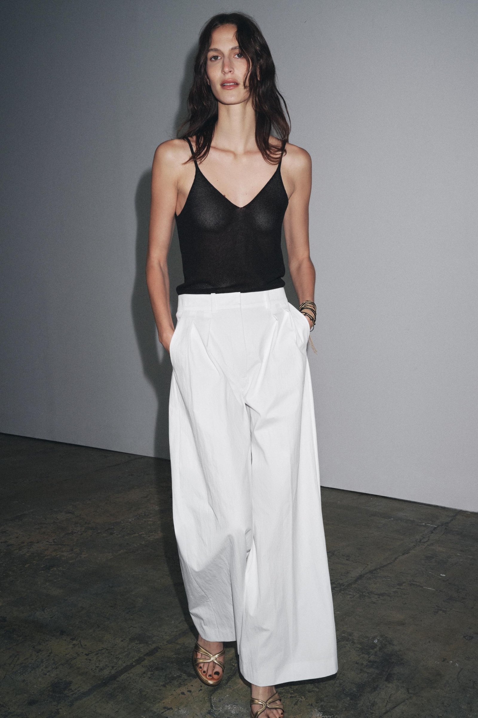 Zw Collection Technical-Effect Darted Trousers