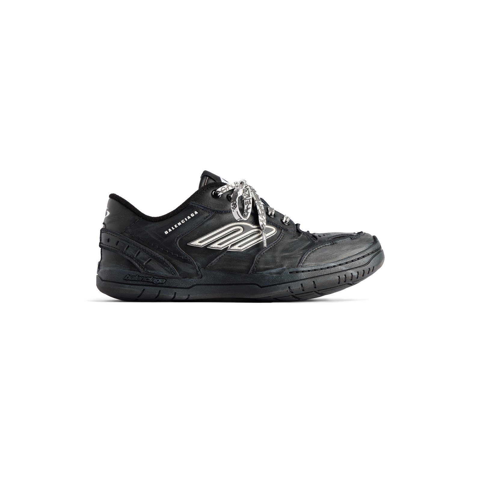 Women's Hamptons Worn-Out Trainers in Black