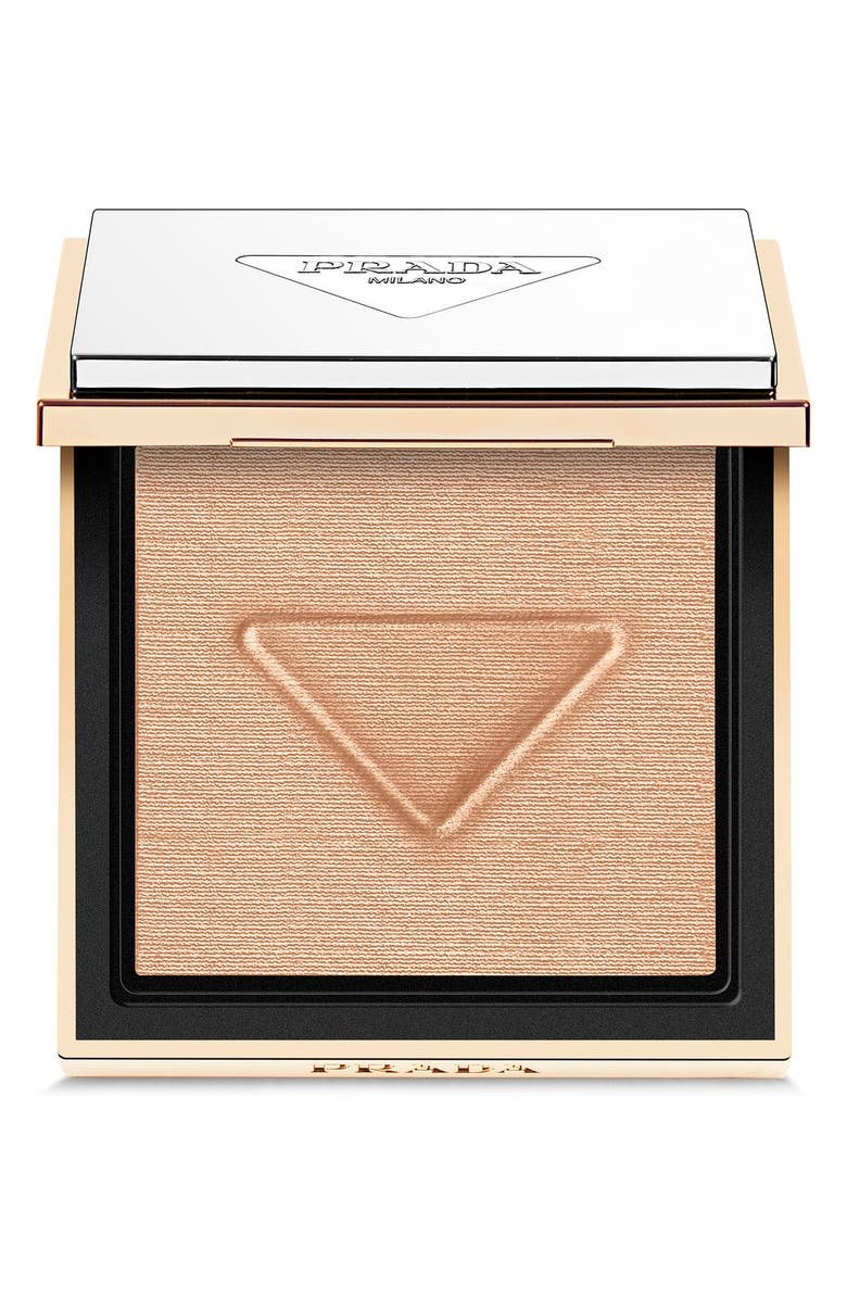 Light Glowing Highlighter Powder