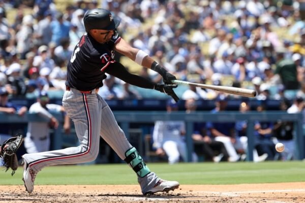 Royce Lewis, Twins look to keep Nationals in check