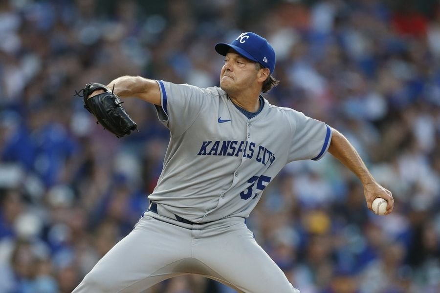 MLB: Kansas City Royals at Chicago Cubs