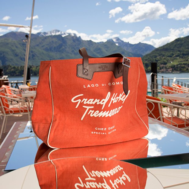 Sense of Lake X Grand Hotel Tremezzo, Tote