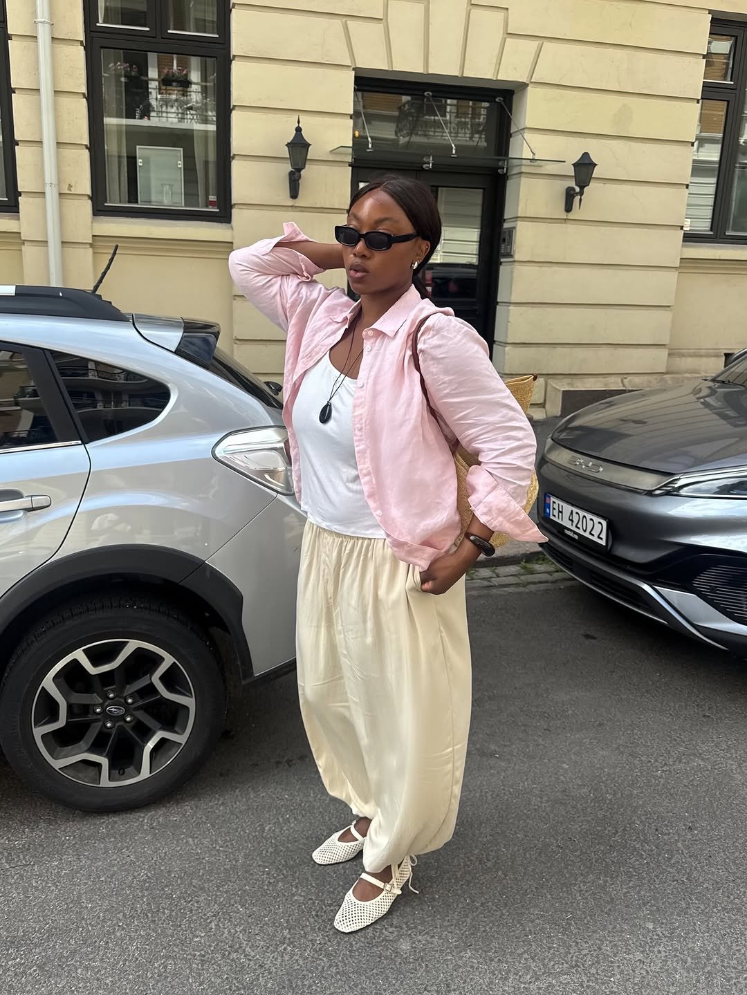 woman wearing bloomers early fall 2025 fashion trends