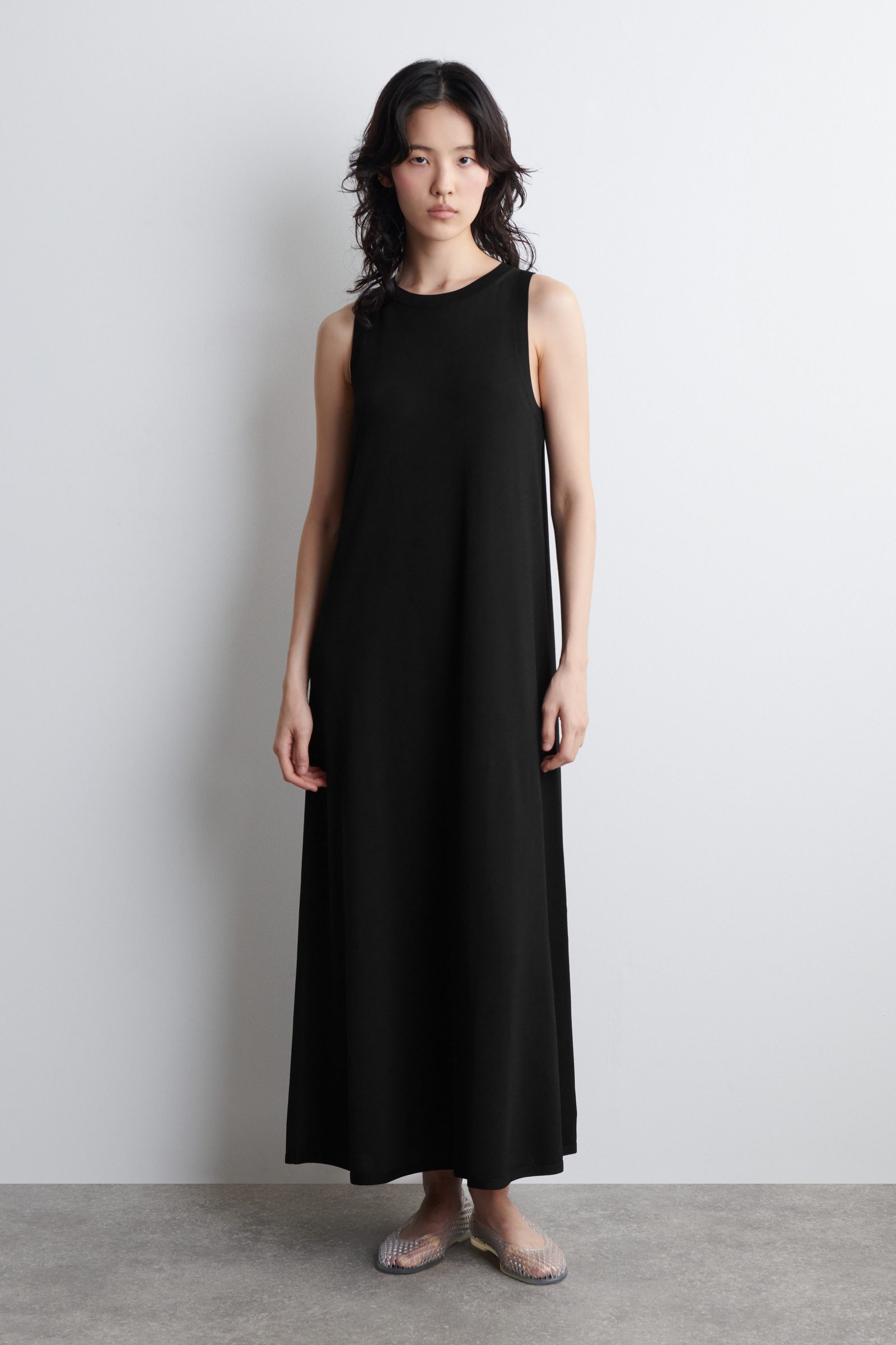 Sleeveless Knitted Midi Dress