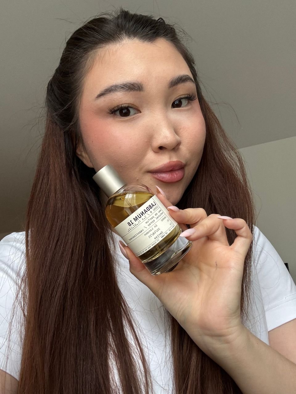 Denise Primbet testing the Labdanum 18 by Le Labo