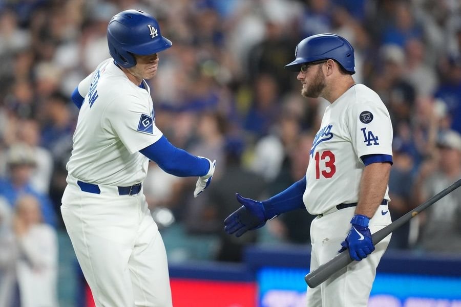 MLB: St. Louis Cardinals at Los Angeles Dodgers