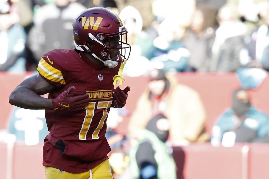 NFL: Philadelphia Eagles at Washington Commanders